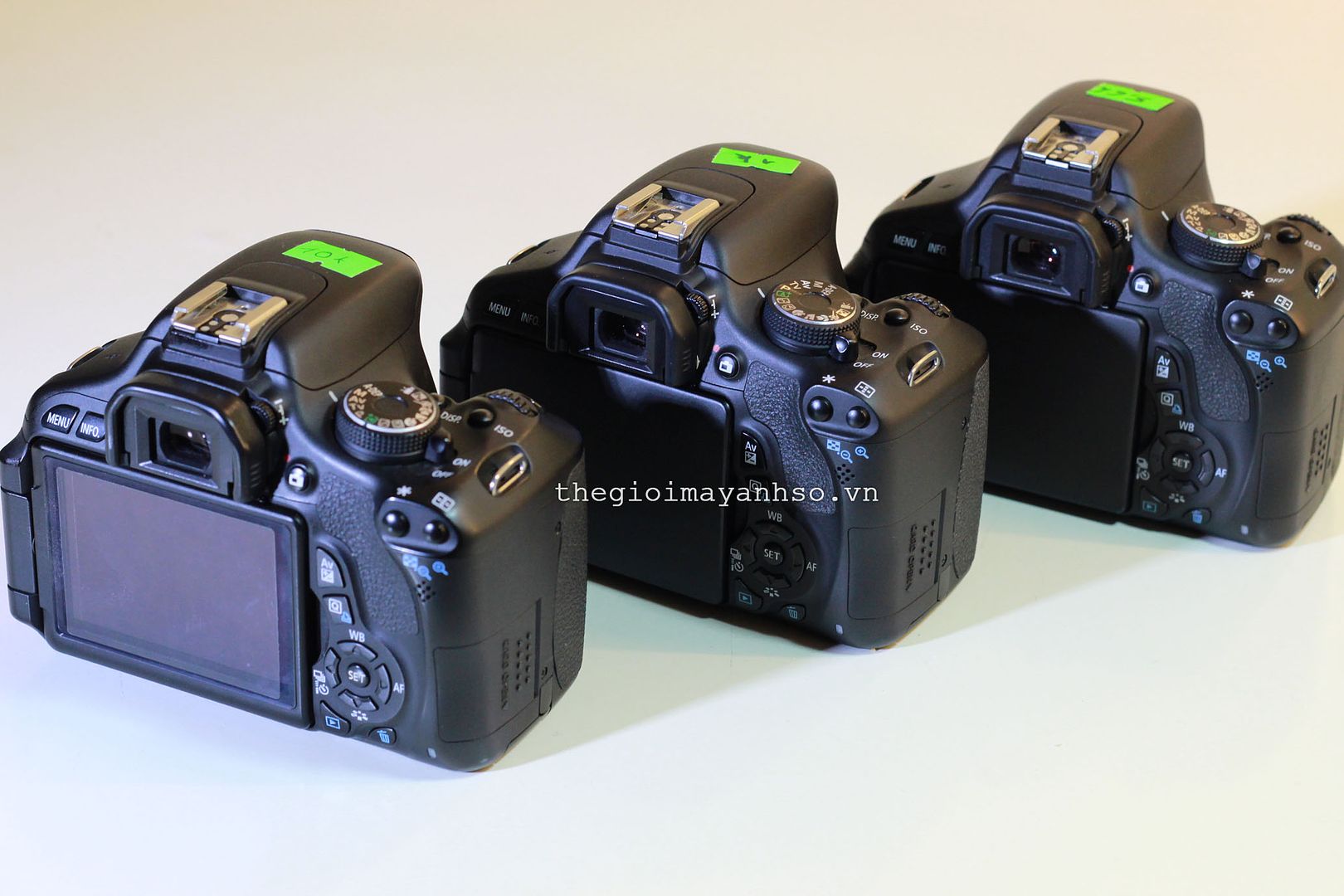 Canon EOS Kiss X5 / 600D len 18-55mm IS II Thế giới máy ảnh số